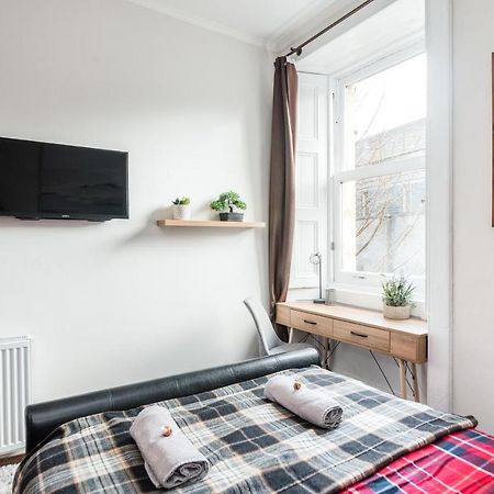 City Centre Stylish Apartment At The Meadows Park EDI Exteriér fotografie