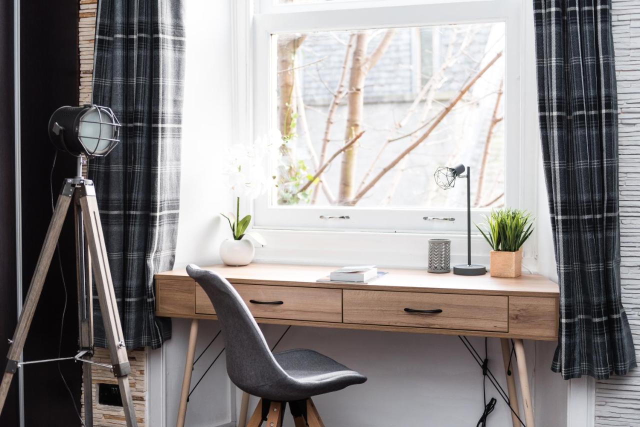 City Centre Stylish Apartment At The Meadows Park EDI Exteriér fotografie